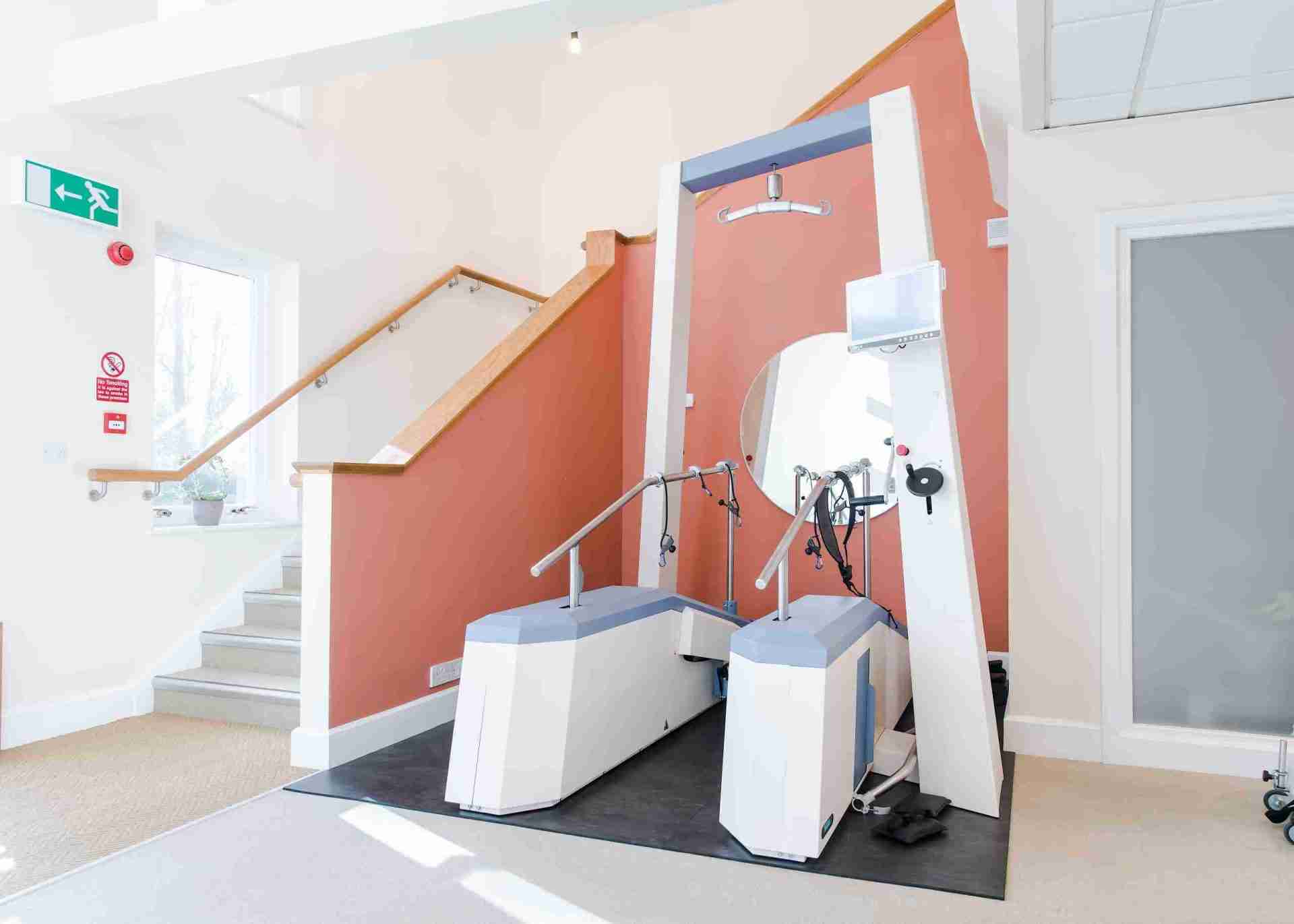 Lyra-Assisted-Robotic-Therapy-Vim-Health